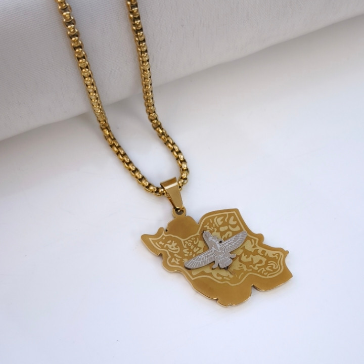 خرید گردنبند ایران با طرح فروهر طلایی استیل رنگ ثابت همراه زنجیر ویتالی