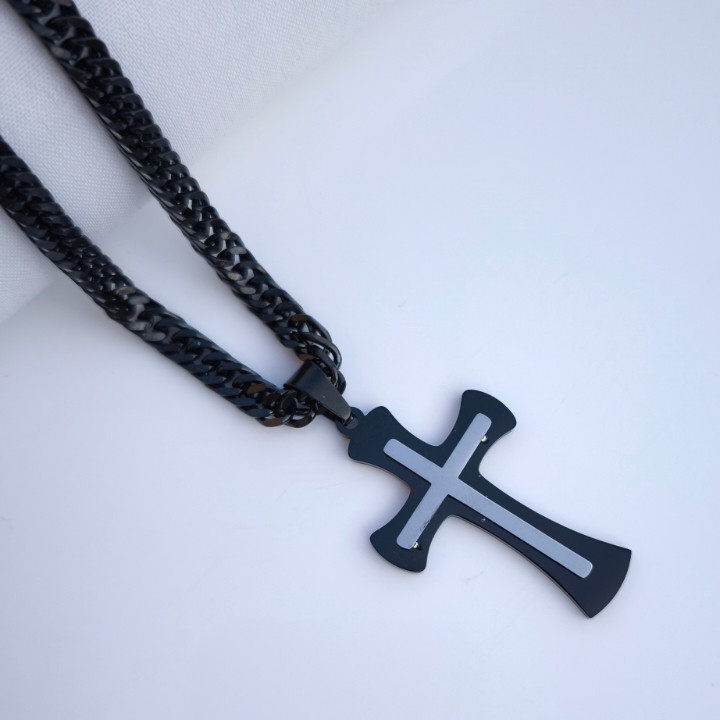 گردنبند صلیب مردانه مشکی ارزان شیک رنگ ثابت قیمت مناسب