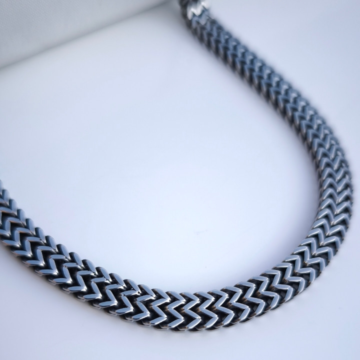 خرید گردنبند زنجیری گندمی مردانه استیل رنگ ثابت سیاه قلم