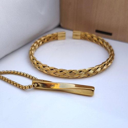 خرید دستبند و گردنبند مردانه طلایی استیل رنگ ثابت شیک ارزان مناسب کادو