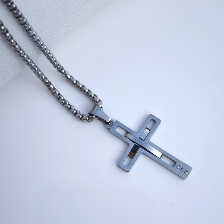خرید گردنبند صلیب مردانه استیل رنگ ثابت شیک ارزان با زنجیر ویتالی