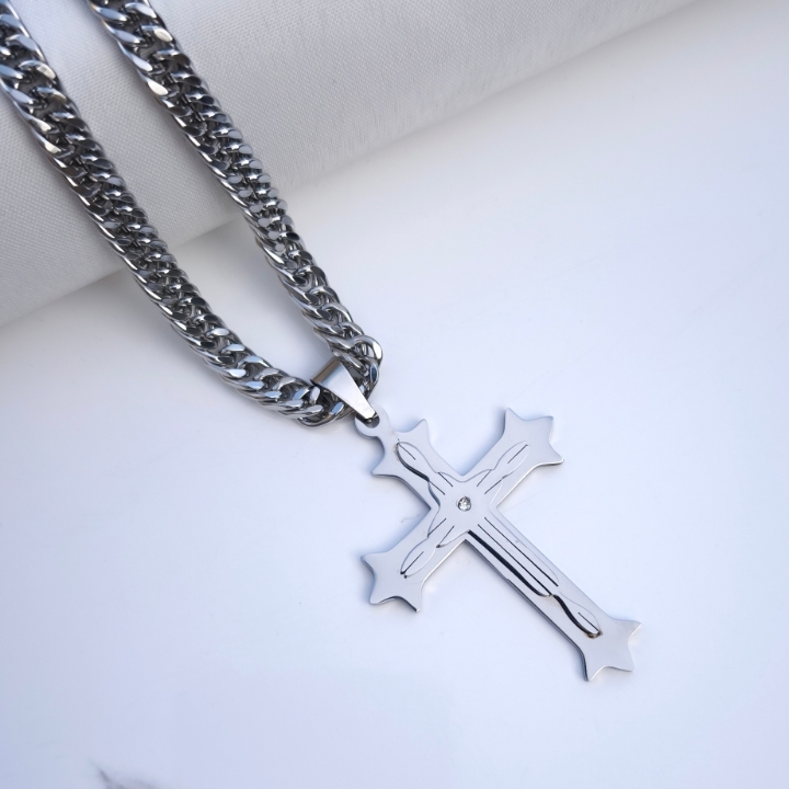 خرید پلاک صلیب استیل همراه زنجیر کارتیر مردانه نقره ای رنگ ثابت شیک ارزان
