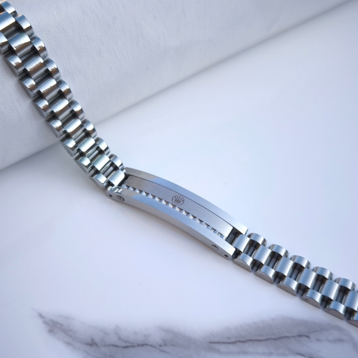 خرید دستبند مردانه استیل نقره ای رنگ ثابت شیک ارزان مناسب کادو