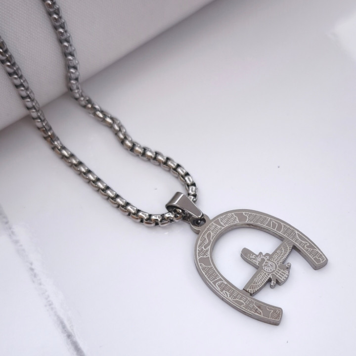گردنبند فروهر مردانه همراه زنجیر ویتالی نقره ای رنگ ثابت شیک ارزان