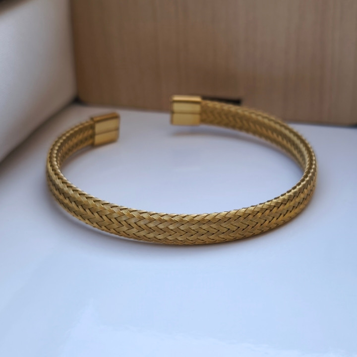 خرید بنگل پسرانه طرح سیمی طلایی استیل رنگ ثابت شیک ارزان مناسب هدیه